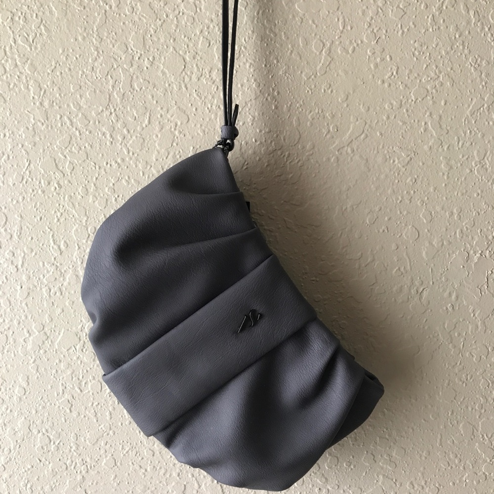 Vera wang purse